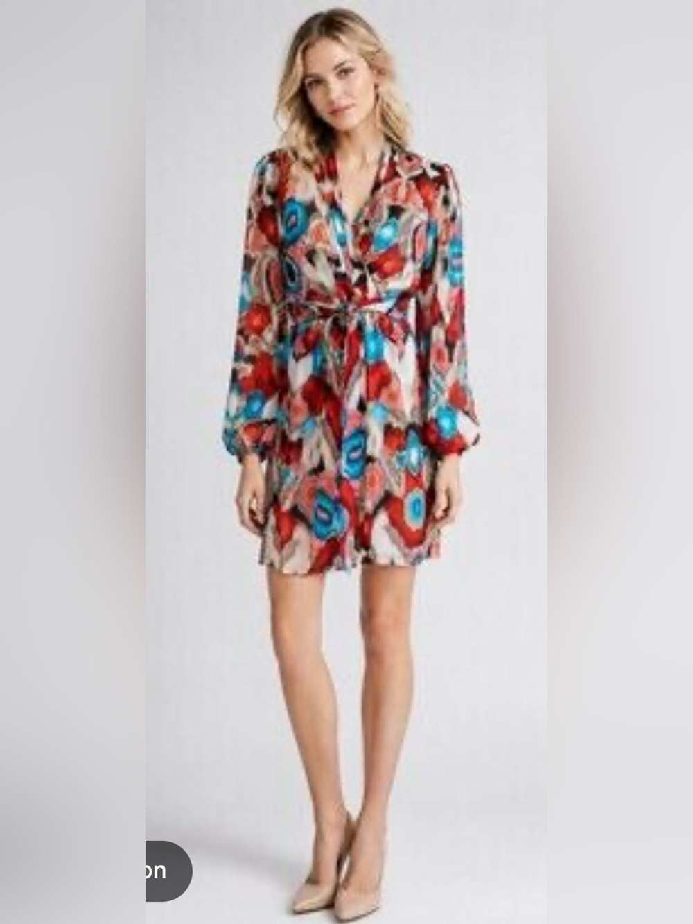 Laundry by Shelli Segal Featuring An Abstract Ikat Print and Long Balloon Sleeve